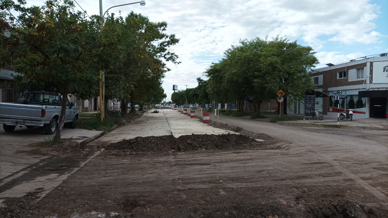Pavimento en Barrio Cotolengo – San Francisco